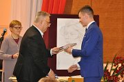 09 Apel poświęcony Patronowi szkoły Adamowi Mickiewiczowi